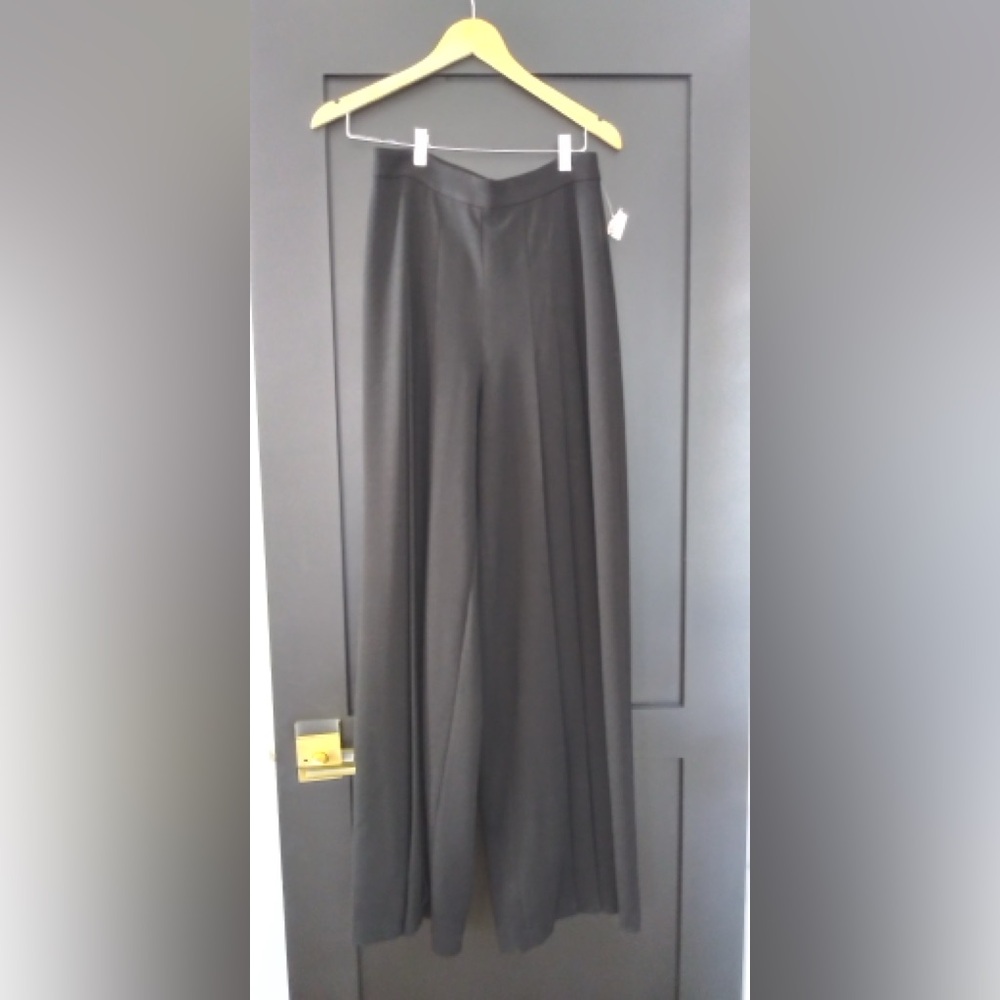 women’s black pants